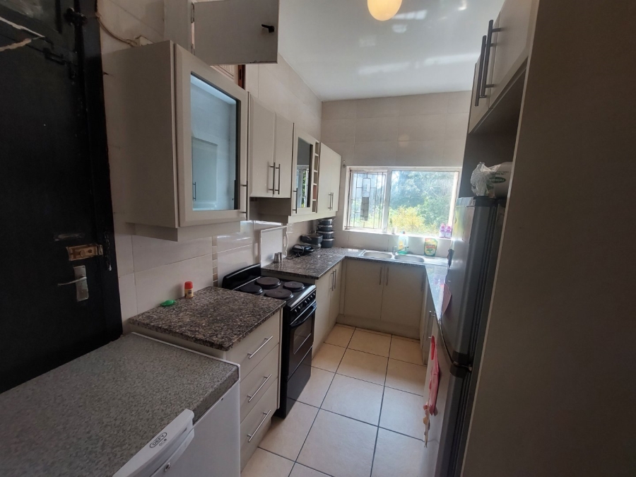 To Let 2 Bedroom Property for Rent in Morningside KwaZulu-Natal