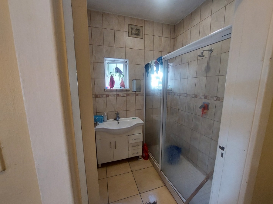 To Let 2 Bedroom Property for Rent in Morningside KwaZulu-Natal