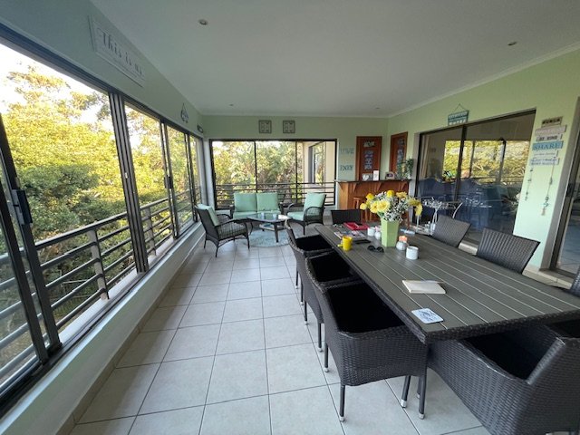 4 Bedroom Property for Sale in St Michaels On Sea KwaZulu-Natal
