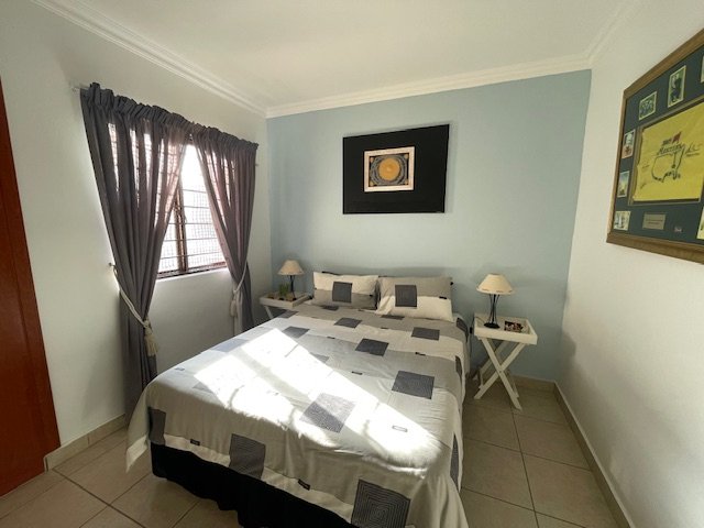 4 Bedroom Property for Sale in St Michaels On Sea KwaZulu-Natal