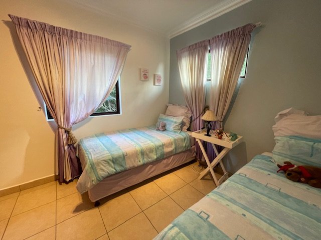 4 Bedroom Property for Sale in St Michaels On Sea KwaZulu-Natal
