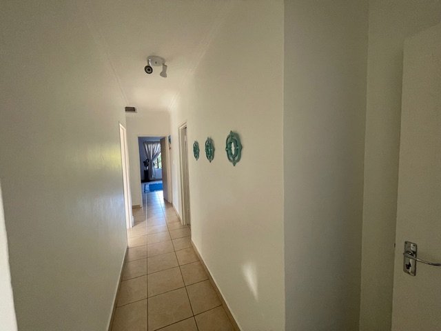 4 Bedroom Property for Sale in St Michaels On Sea KwaZulu-Natal