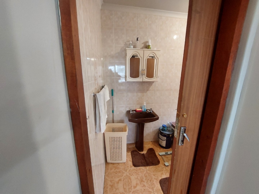 5 Bedroom Property for Sale in Everest Heights KwaZulu-Natal