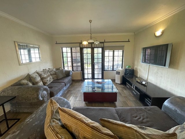 3 Bedroom Property for Sale in Southport KwaZulu-Natal