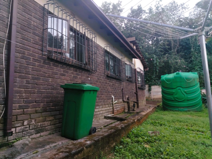 To Let 2 Bedroom Property for Rent in Anerley KwaZulu-Natal
