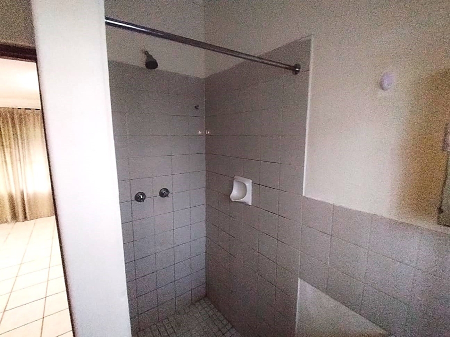 To Let 2 Bedroom Property for Rent in Anerley KwaZulu-Natal