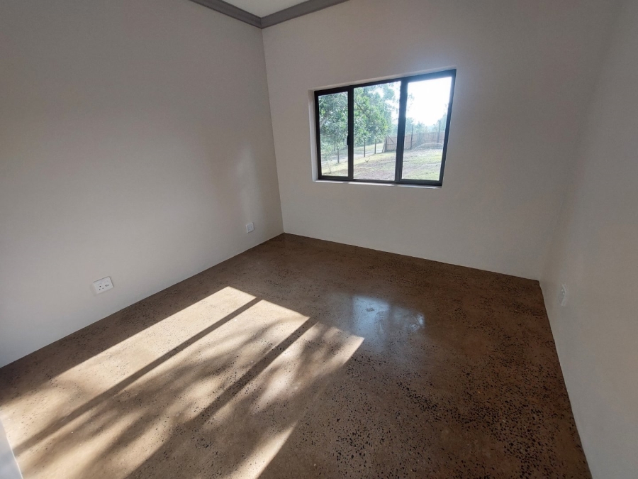 3 Bedroom Property for Sale in Crestholme KwaZulu-Natal