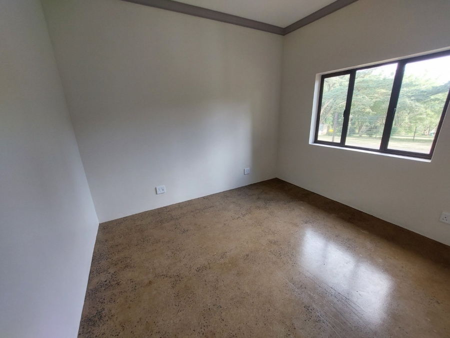 3 Bedroom Property for Sale in Crestholme KwaZulu-Natal