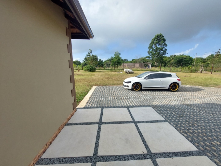 3 Bedroom Property for Sale in Crestholme KwaZulu-Natal