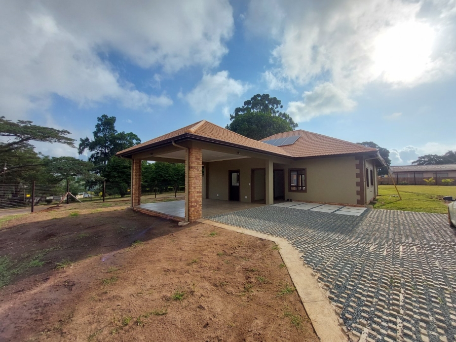 3 Bedroom Property for Sale in Crestholme KwaZulu-Natal