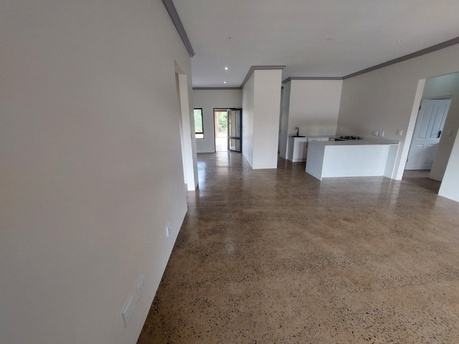 3 Bedroom Property for Sale in Crestholme KwaZulu-Natal