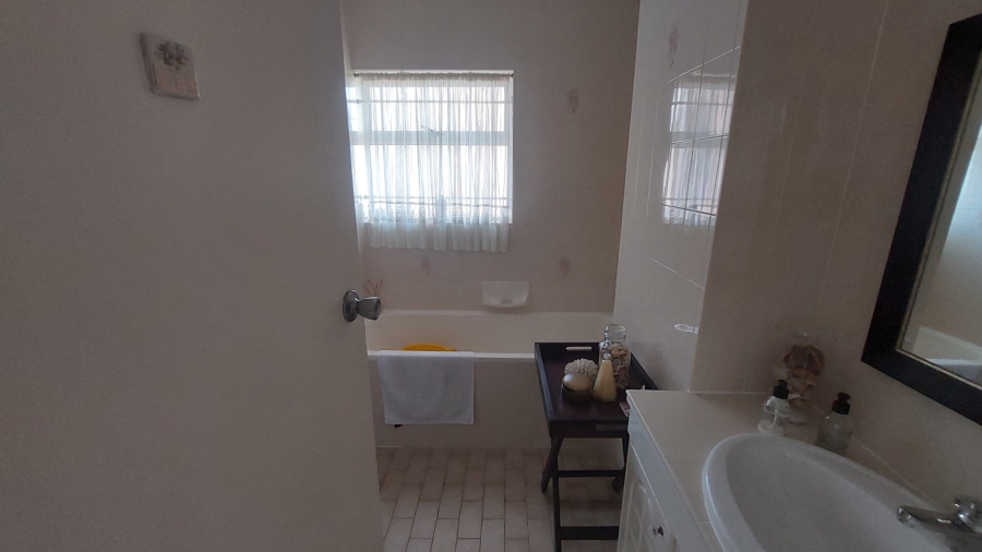 3 Bedroom Property for Sale in Morningside KwaZulu-Natal