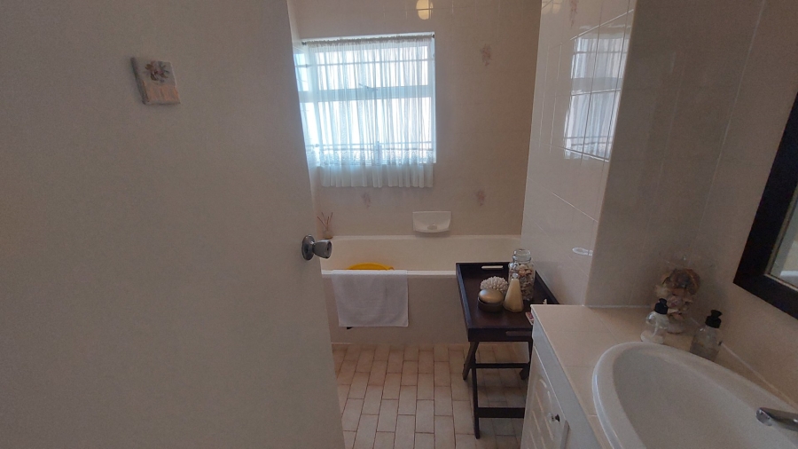 3 Bedroom Property for Sale in Morningside KwaZulu-Natal