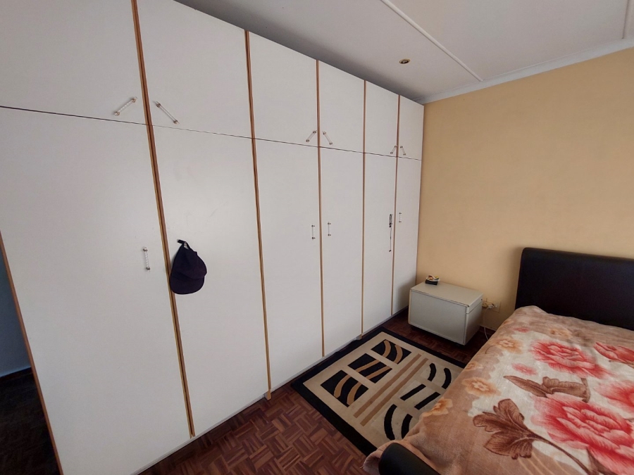 6 Bedroom Property for Sale in Silverglen KwaZulu-Natal