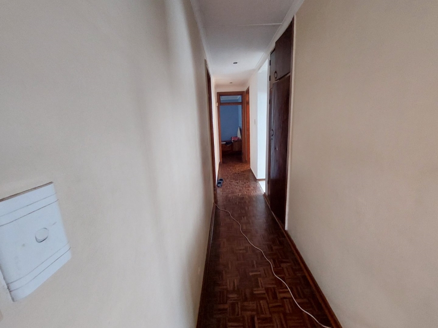 6 Bedroom Property for Sale in Silverglen KwaZulu-Natal