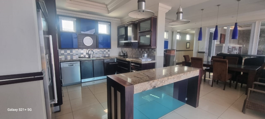 4 Bedroom Property for Sale in Margate KwaZulu-Natal