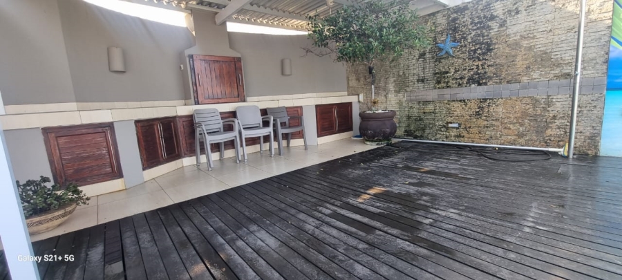 4 Bedroom Property for Sale in Margate KwaZulu-Natal
