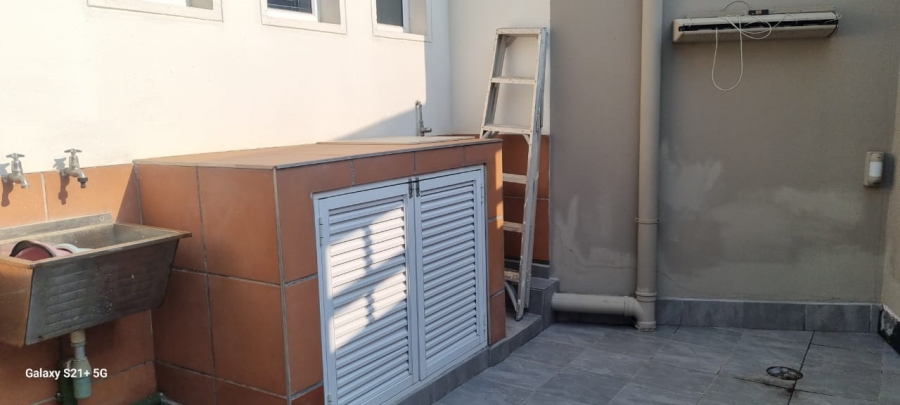 4 Bedroom Property for Sale in Margate KwaZulu-Natal
