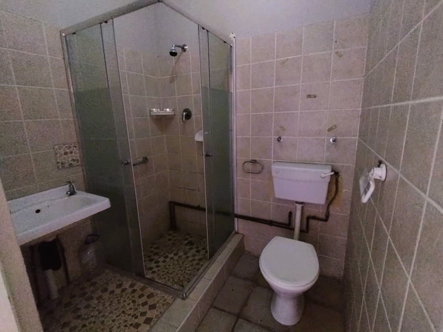 To Let 3 Bedroom Property for Rent in Umzumbe KwaZulu-Natal