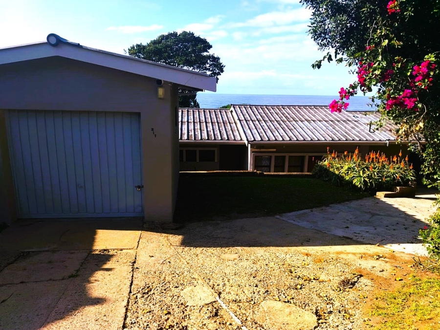 To Let 3 Bedroom Property for Rent in Umzumbe KwaZulu-Natal