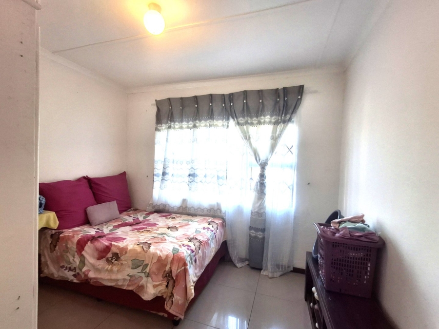 3 Bedroom Property for Sale in Port Edward KwaZulu-Natal