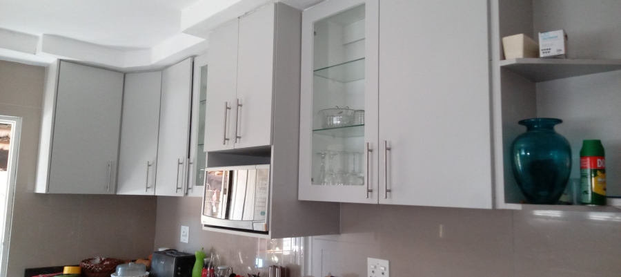 4 Bedroom Property for Sale in Ixopo KwaZulu-Natal
