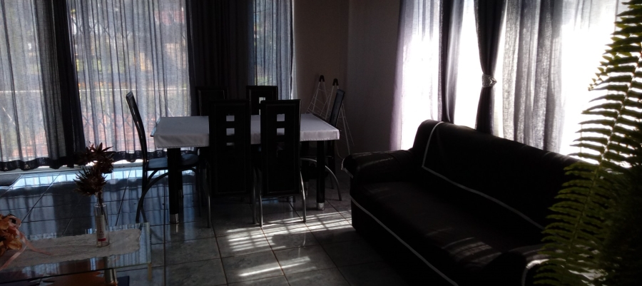4 Bedroom Property for Sale in Ixopo KwaZulu-Natal