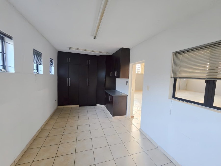 To Let commercial Property for Rent in Moola Industrial KwaZulu-Natal