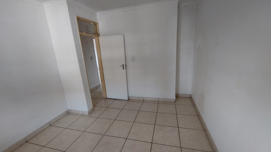 2 Bedroom Property for Sale in Kharwastan KwaZulu-Natal