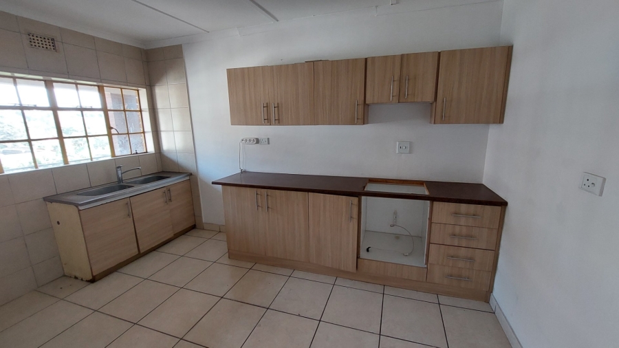 2 Bedroom Property for Sale in Kharwastan KwaZulu-Natal
