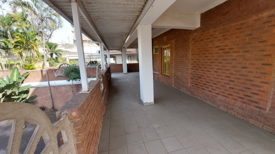 2 Bedroom Property for Sale in Kharwastan KwaZulu-Natal