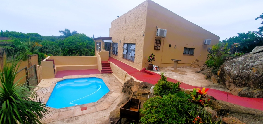 5 Bedroom Property for Sale in Glenmore KwaZulu-Natal