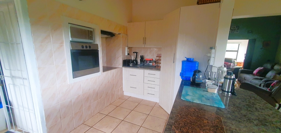 5 Bedroom Property for Sale in Glenmore KwaZulu-Natal