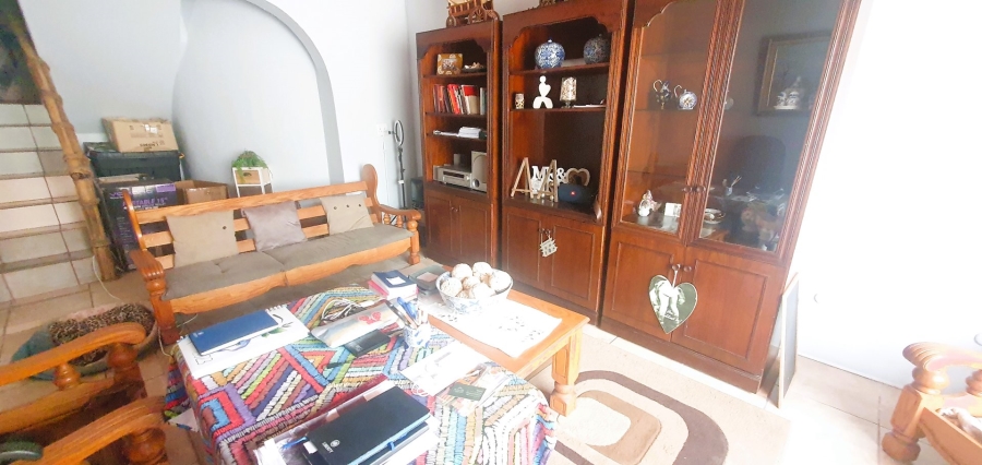 5 Bedroom Property for Sale in Glenmore KwaZulu-Natal