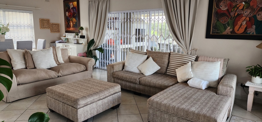 4 Bedroom Property for Sale in Uvongo KwaZulu-Natal