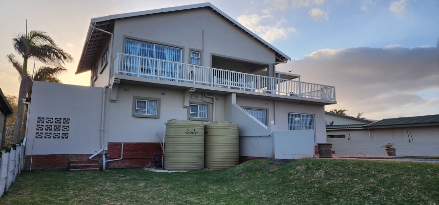 4 Bedroom Property for Sale in Uvongo KwaZulu-Natal