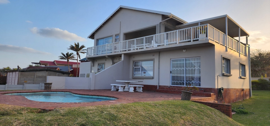 4 Bedroom Property for Sale in Uvongo KwaZulu-Natal