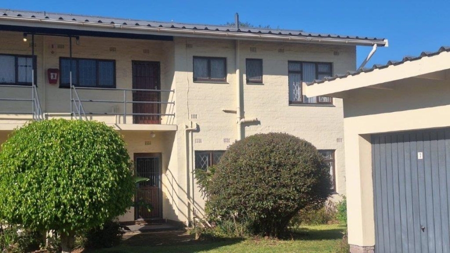 2 Bedroom Property for Sale in Umtentweni KwaZulu-Natal