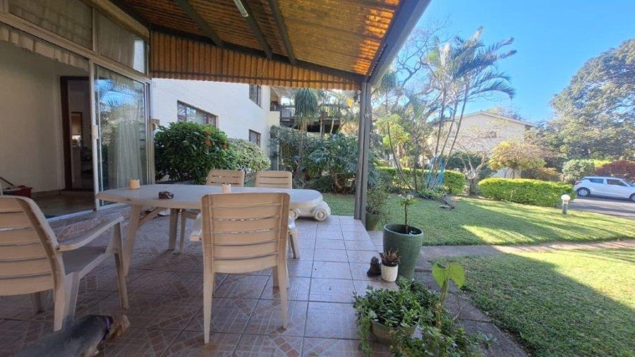 2 Bedroom Property for Sale in Umtentweni KwaZulu-Natal