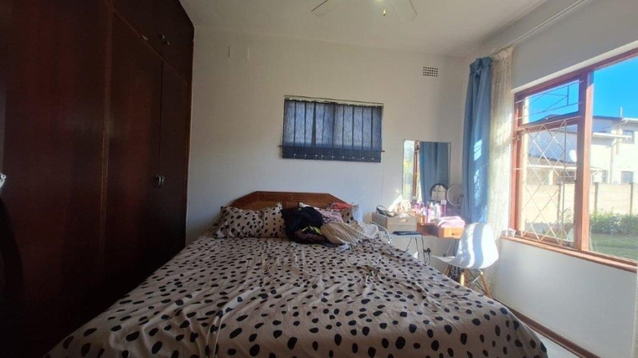 2 Bedroom Property for Sale in Umtentweni KwaZulu-Natal