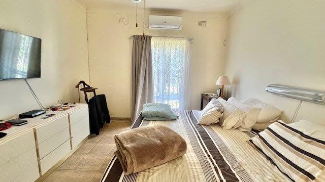 3 Bedroom Property for Sale in St Michaels On Sea KwaZulu-Natal