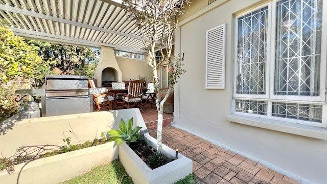 3 Bedroom Property for Sale in St Michaels On Sea KwaZulu-Natal