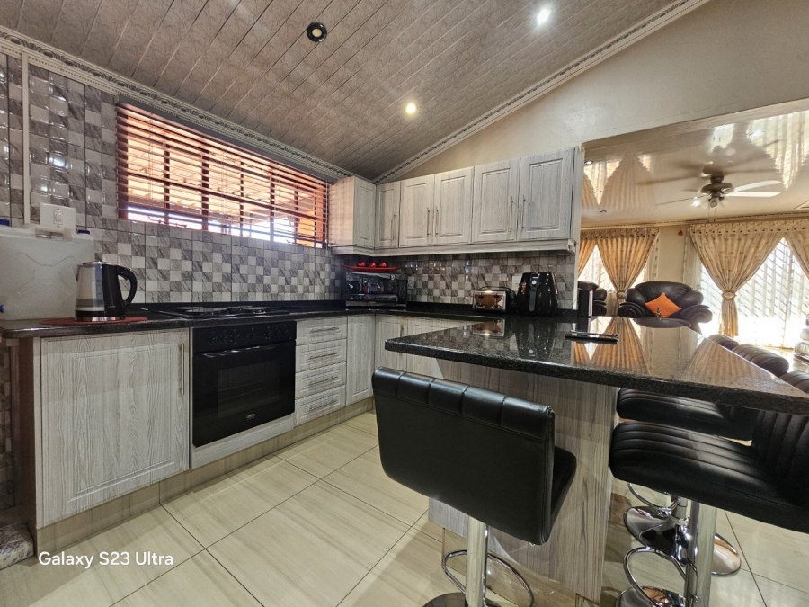 3 Bedroom Property for Sale in Fernwood KwaZulu-Natal
