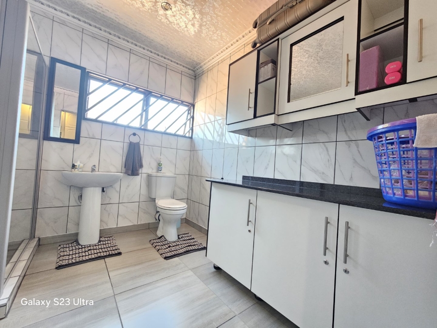 3 Bedroom Property for Sale in Fernwood KwaZulu-Natal
