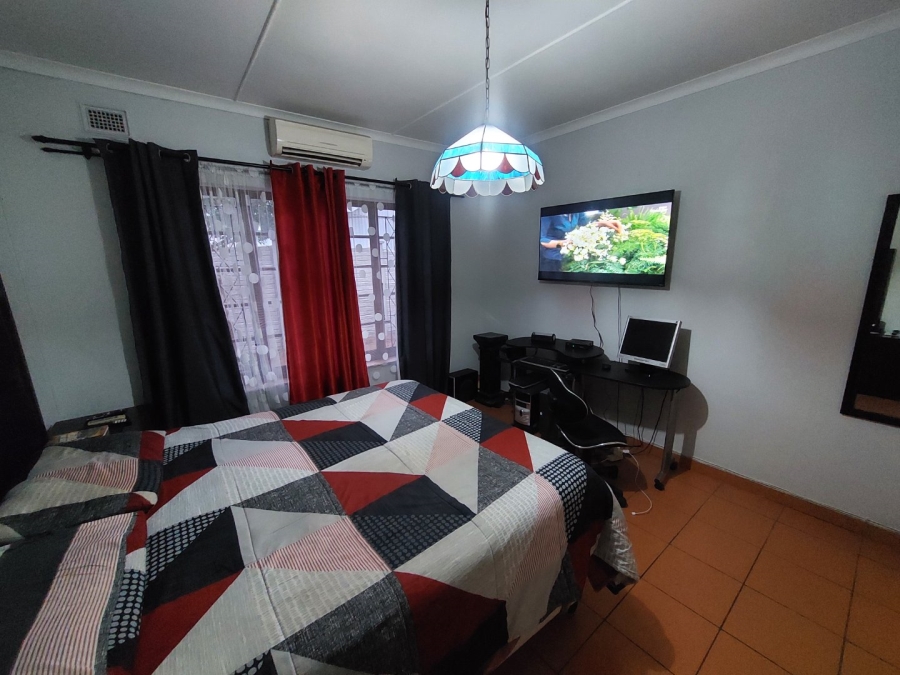4 Bedroom Property for Sale in Bluff KwaZulu-Natal