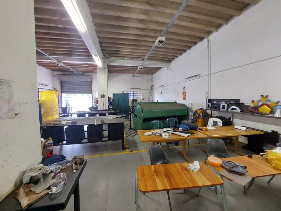 Commercial Property for Sale in Queensmead Industrial KwaZulu-Natal