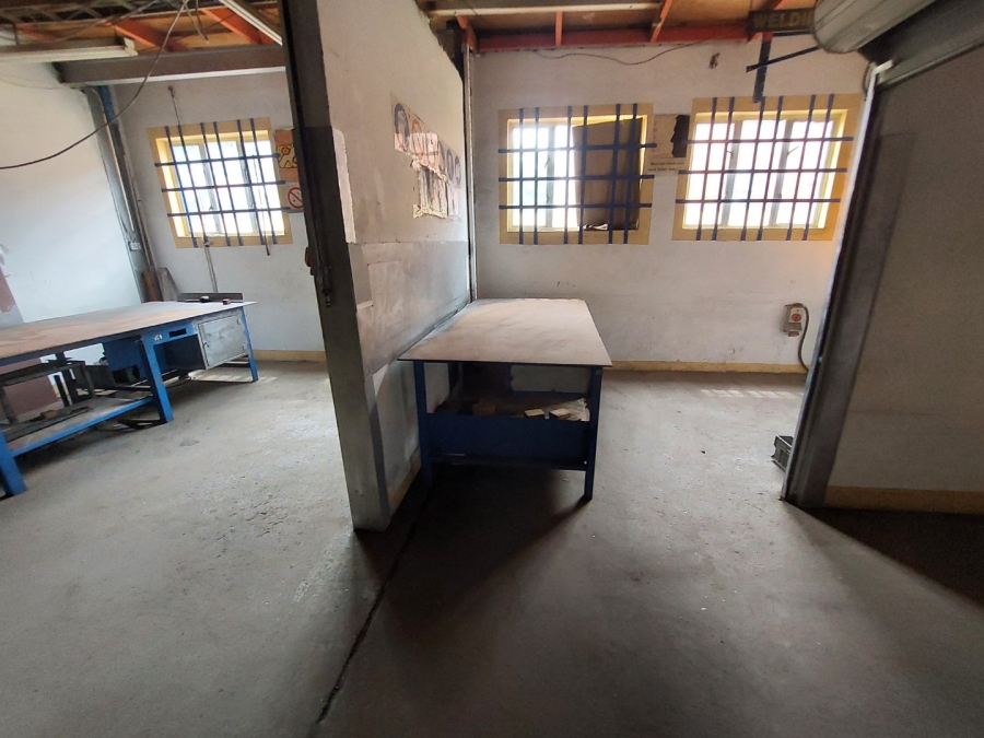 Commercial Property for Sale in Queensmead Industrial KwaZulu-Natal