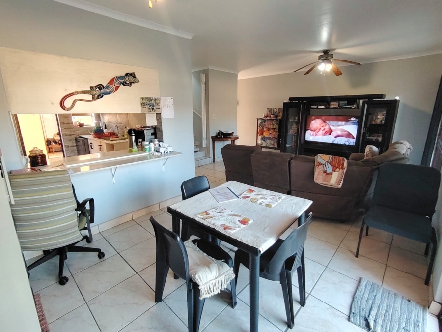 3 Bedroom Property for Sale in Shelly Beach KwaZulu-Natal