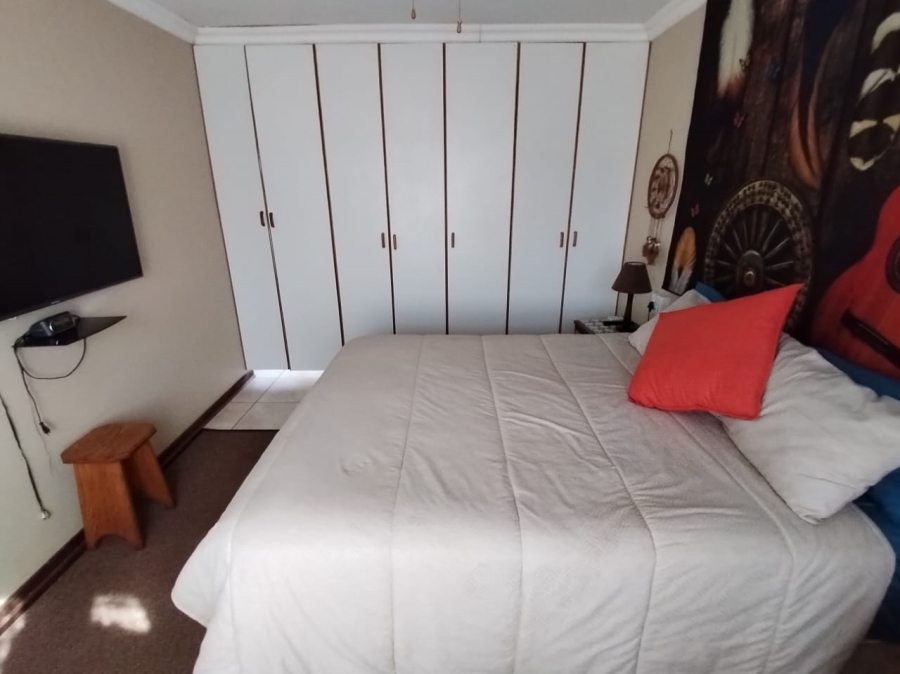 3 Bedroom Property for Sale in Uvongo Beach KwaZulu-Natal