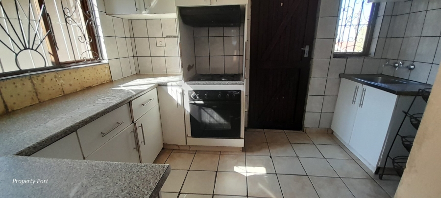 3 Bedroom Property for Sale in Margate KwaZulu-Natal